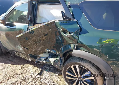 2024 Nissan Pathfinder Platinum 4Wd z USA, uszkodzony, nr VIN 5N1DR3DJXRC233497